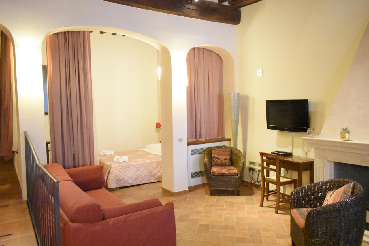 La Dimora Nel Corso Hotel Montepulciano Stazione Екстериор снимка