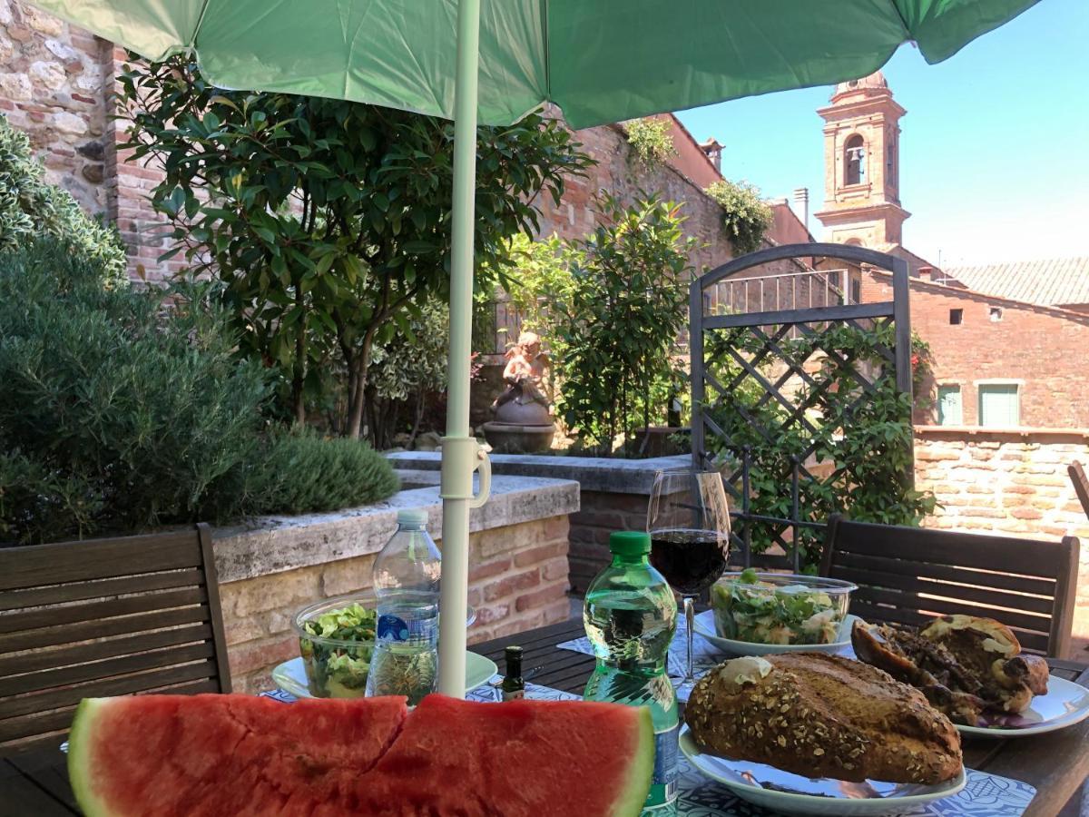 La Dimora Nel Corso Hotel Montepulciano Stazione Екстериор снимка