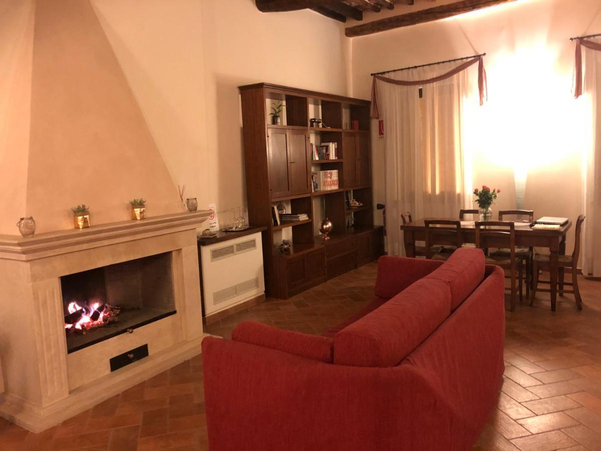 La Dimora Nel Corso Hotel Montepulciano Stazione Екстериор снимка