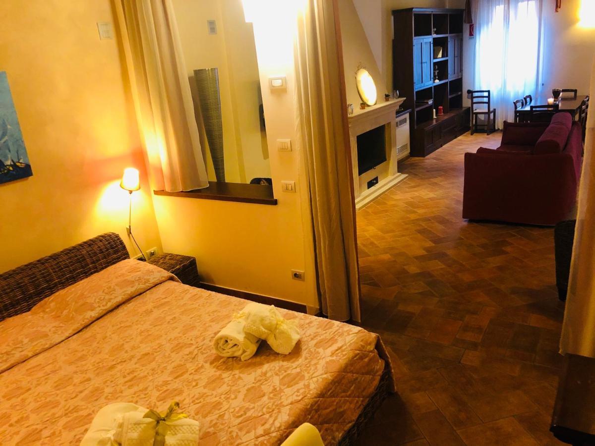 La Dimora Nel Corso Hotel Montepulciano Stazione Екстериор снимка