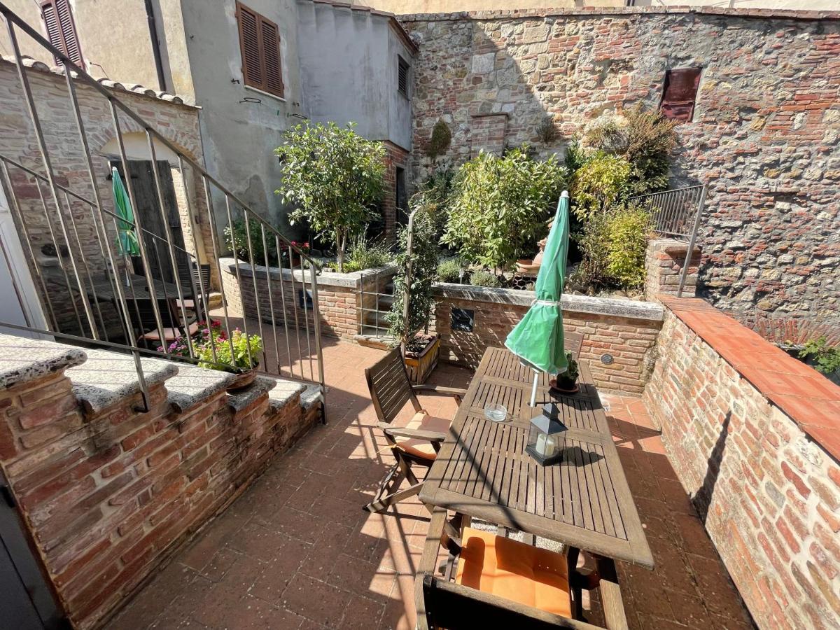 La Dimora Nel Corso Hotel Montepulciano Stazione Екстериор снимка
