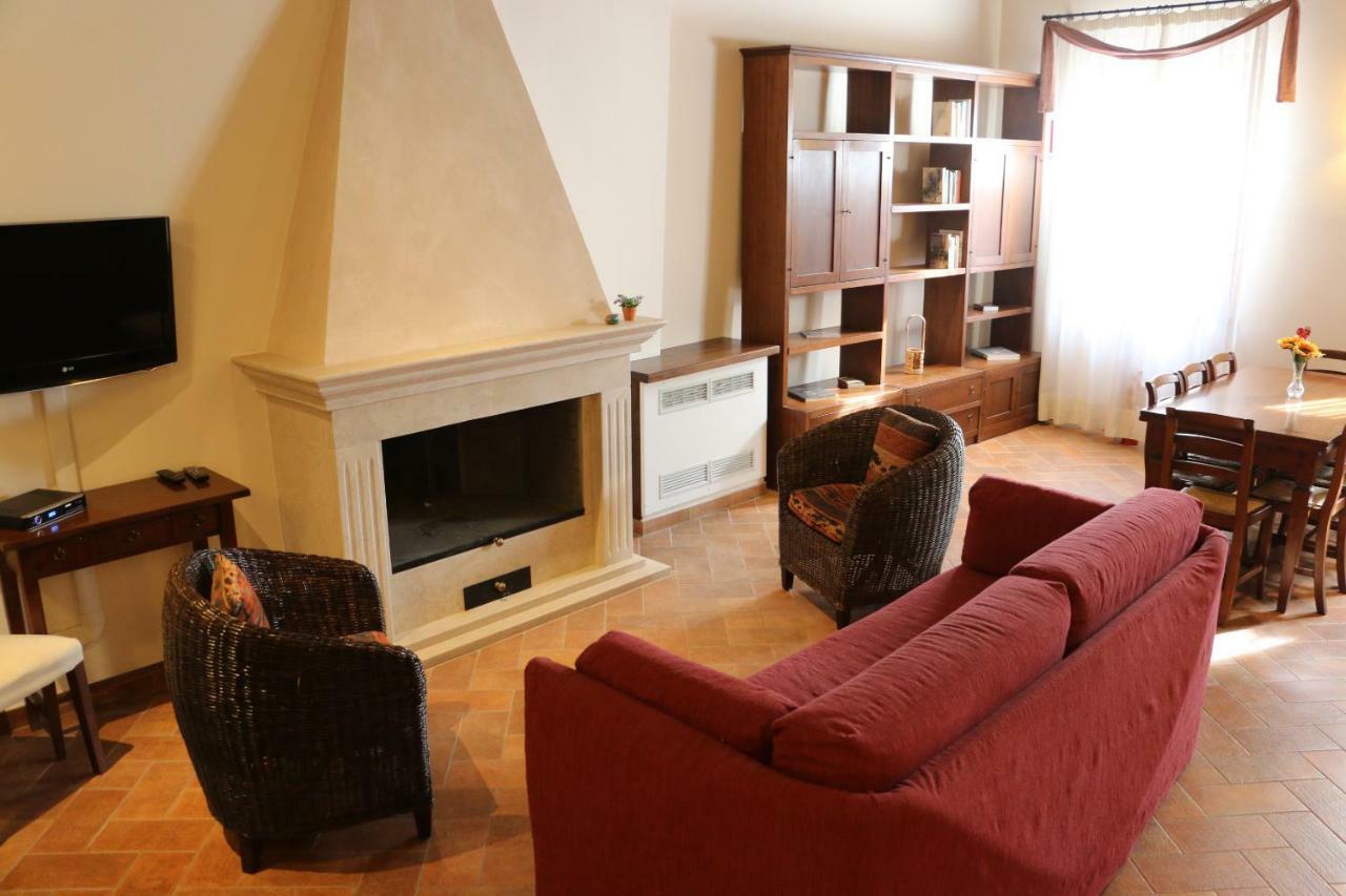 La Dimora Nel Corso Hotel Montepulciano Stazione Екстериор снимка