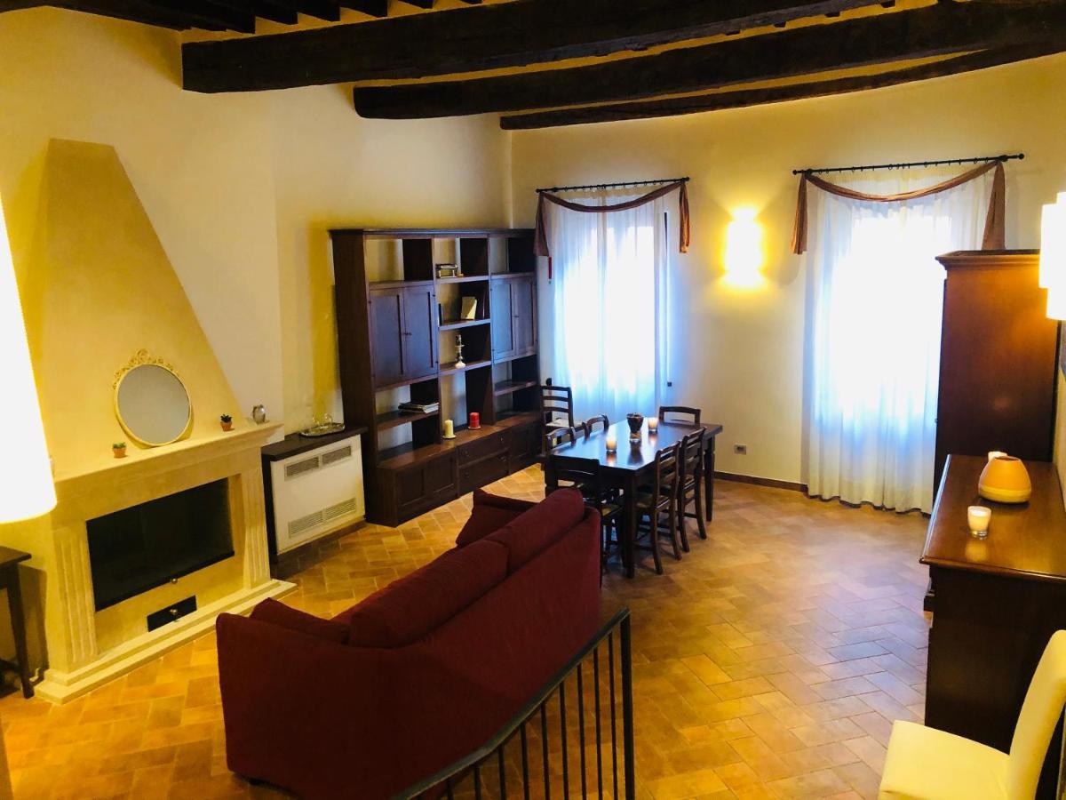 La Dimora Nel Corso Hotel Montepulciano Stazione Екстериор снимка