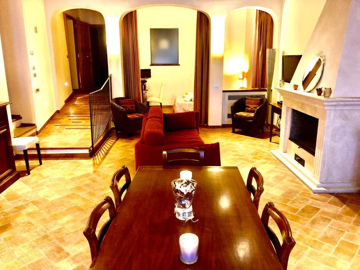 La Dimora Nel Corso Hotel Montepulciano Stazione Екстериор снимка